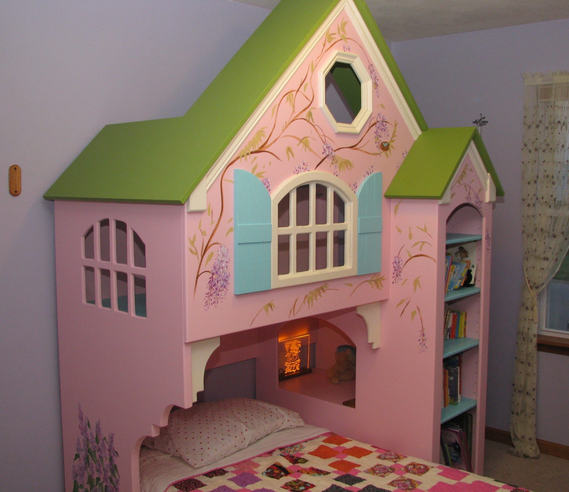 dollhouse beds